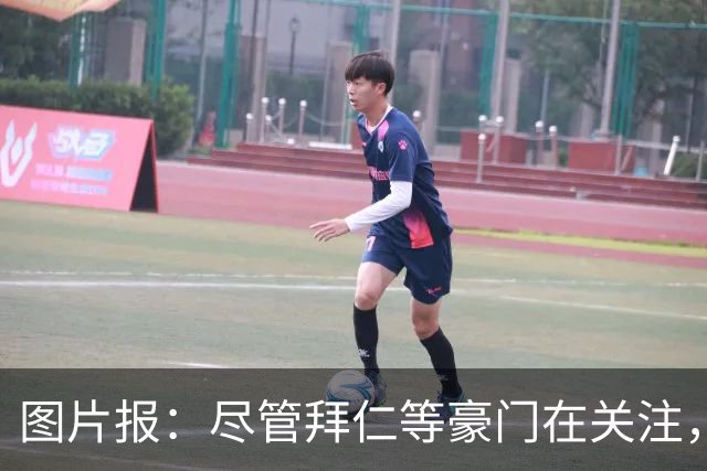 图片报：尽管拜仁等豪门在关注，17岁天才穆赫亚将与门兴续约